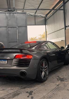AUDI R8 5.2 FSI COUPE PLUS QUATTRO V10 40V GASOLINA 2P S TRONIC